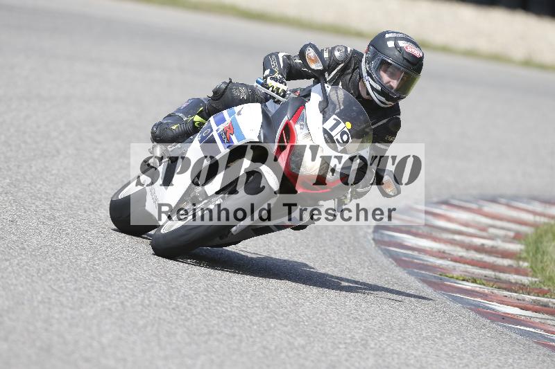 Archiv-2025/09 22.04.2025 Cornu Master School ADR/rot-rouge/19